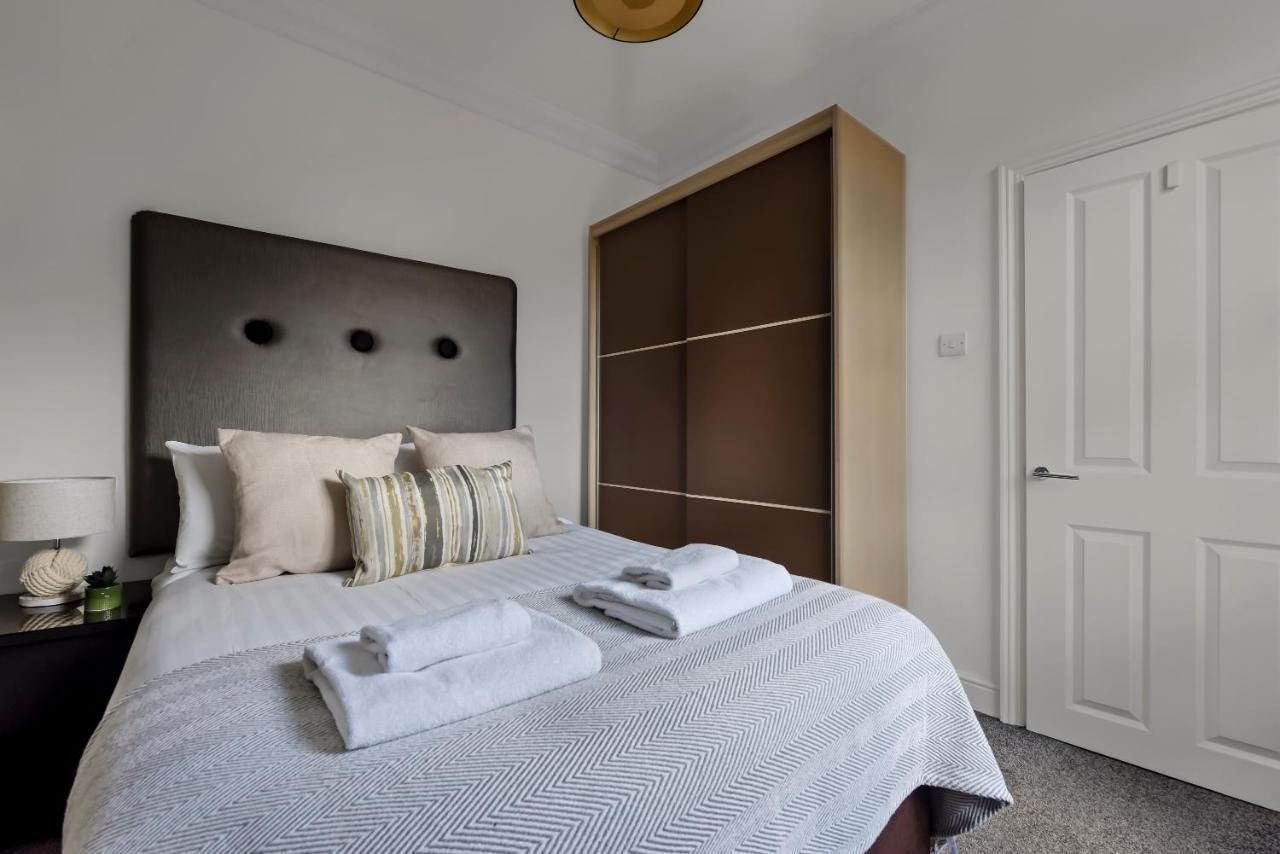 The West Kensington Apartments London Eksteriør billede
